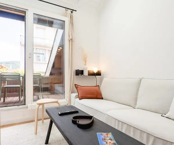 Le Duplex Vaugelas Atypique En Plein Centre Διαμέρισμα *